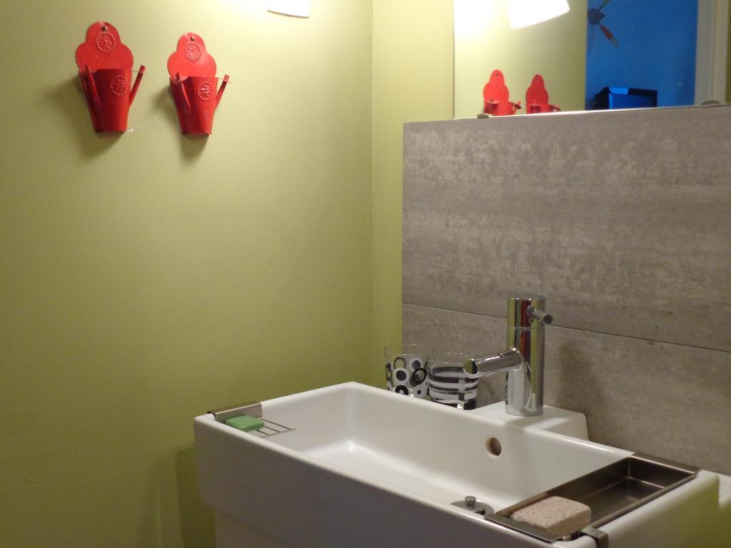B&B La Chambre Du Zodiaque Uccle Zimmer foto