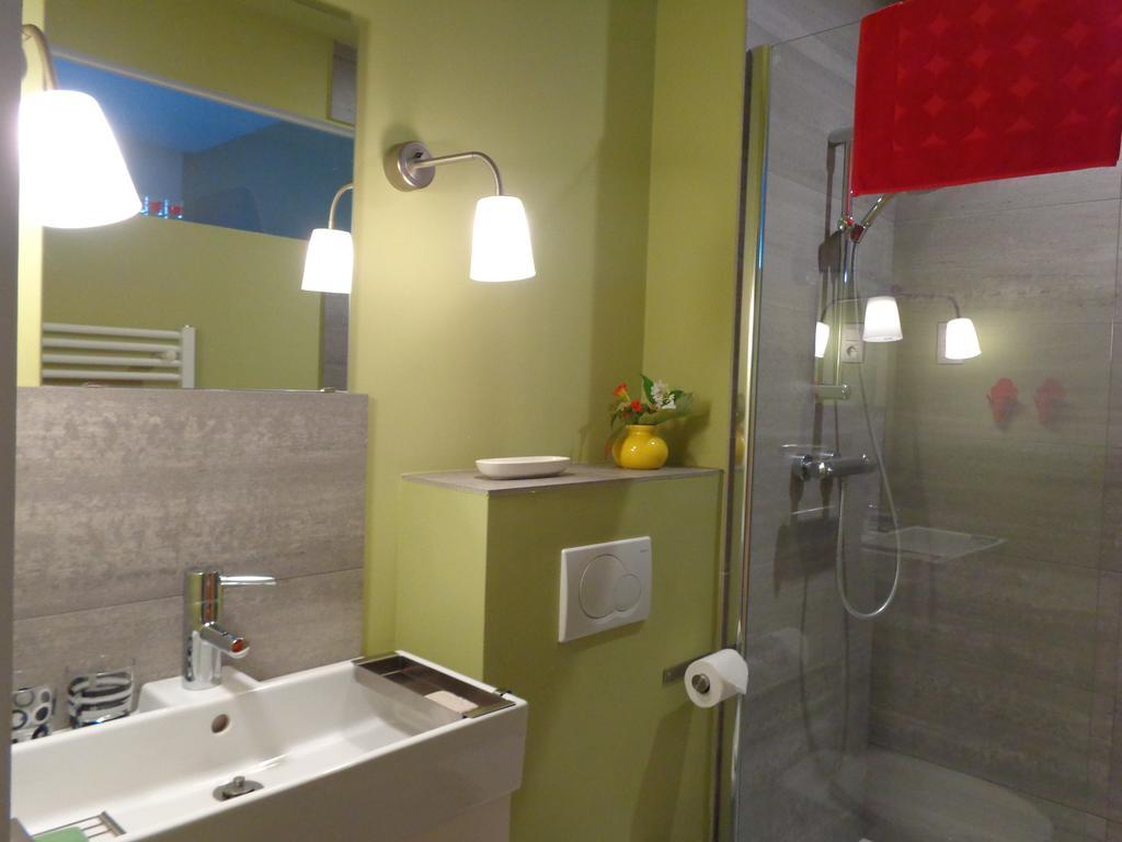 B&B La Chambre Du Zodiaque Uccle Zimmer foto